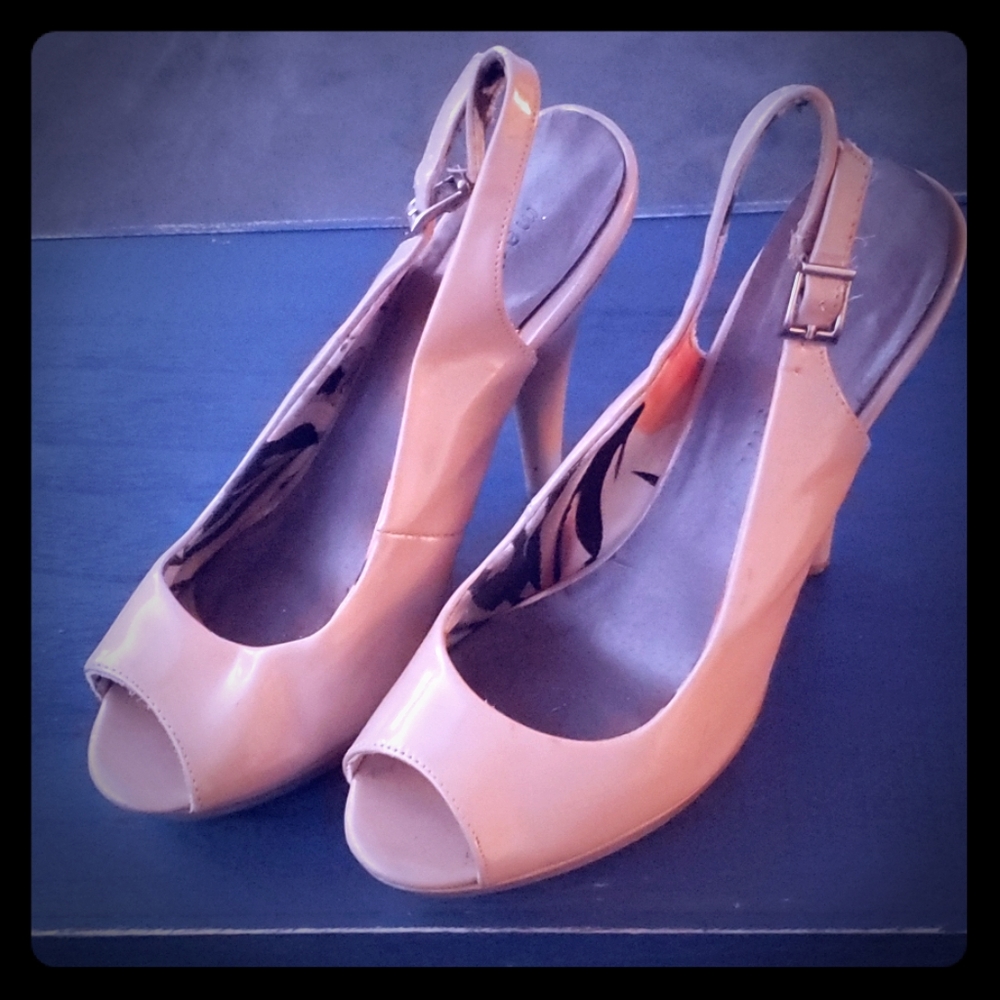 Madden Girl Peep Toe